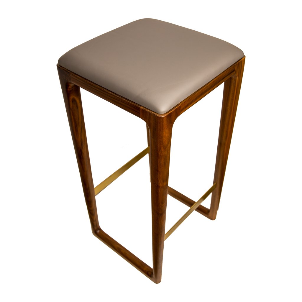 B11 Stool / B&B American Walnut